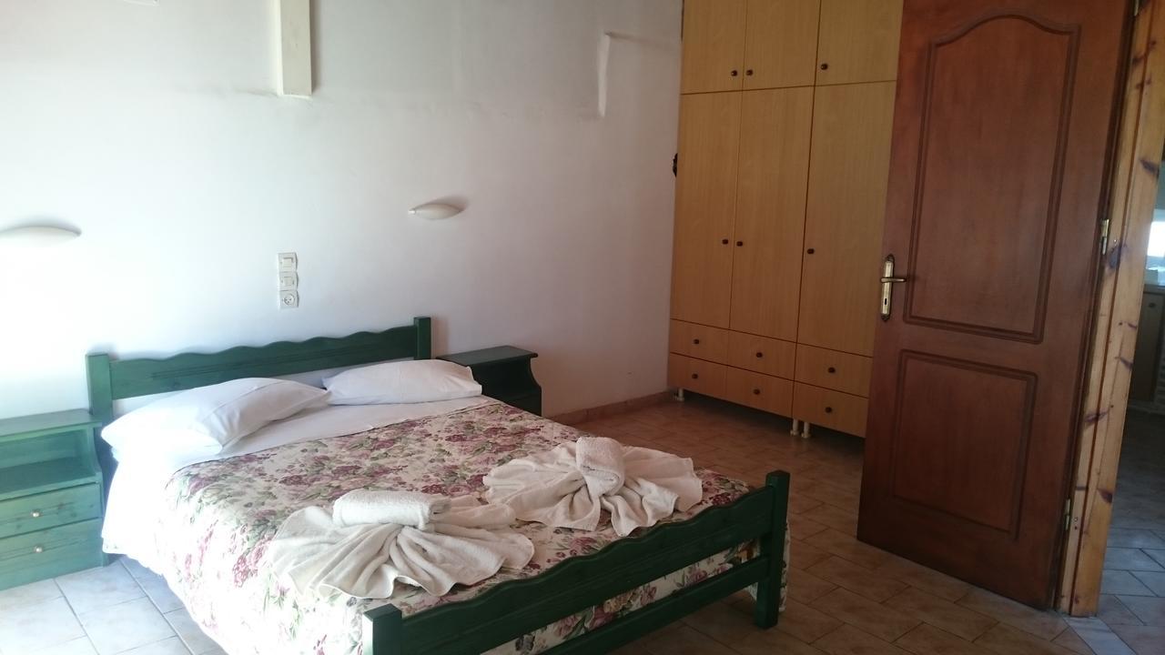 Dakis Studios كيري المظهر الخارجي الصورة